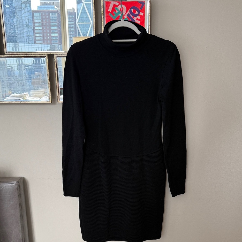 Donna Karan Classic Black Long Sleeve Dress
